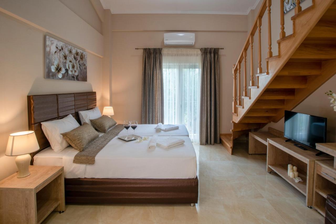 Valery Apartments Pefkochori Eksteriør billede